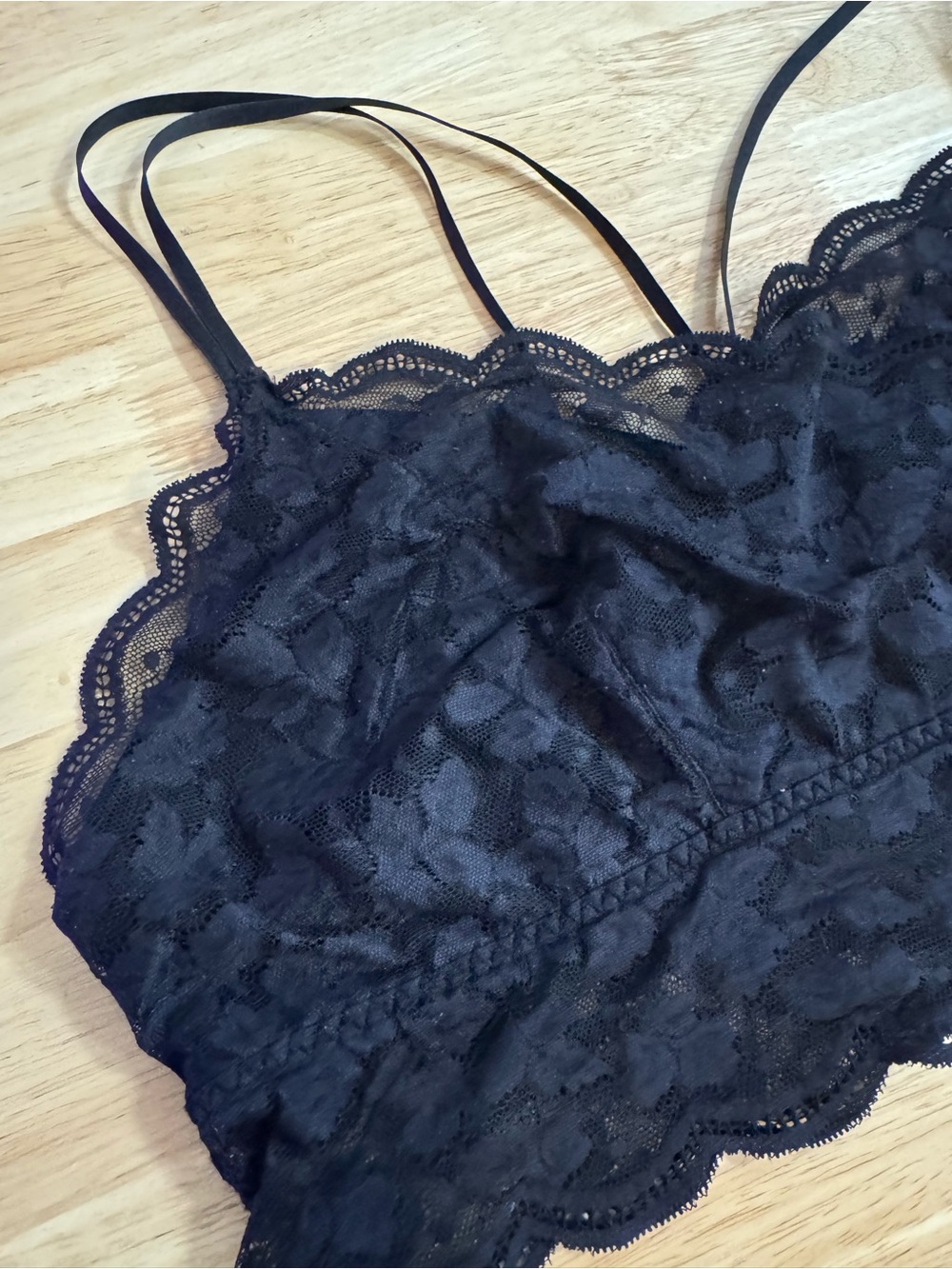 Black Lace Bralette - Picture 2 of 9